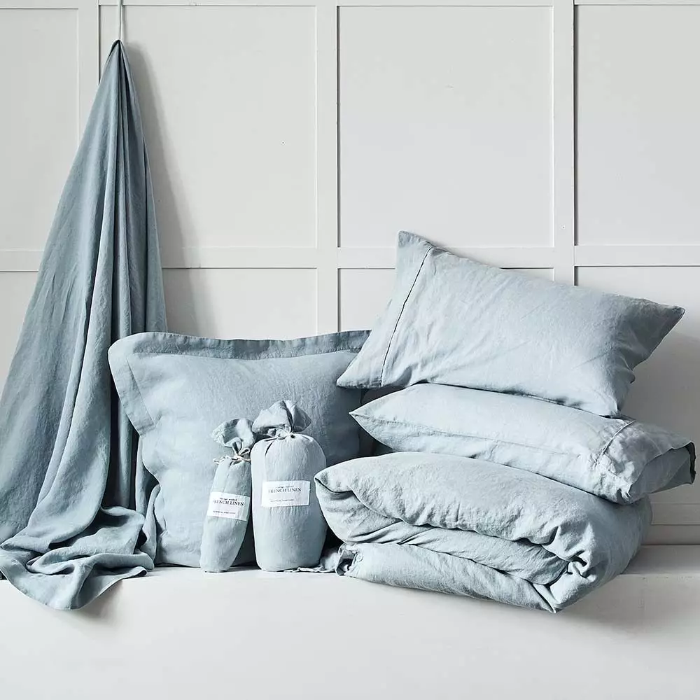 Antwerp Linen Fitted Sheet - Cloud 4 Antwerp Linen Fitted Sheet - Cloud - Image 2