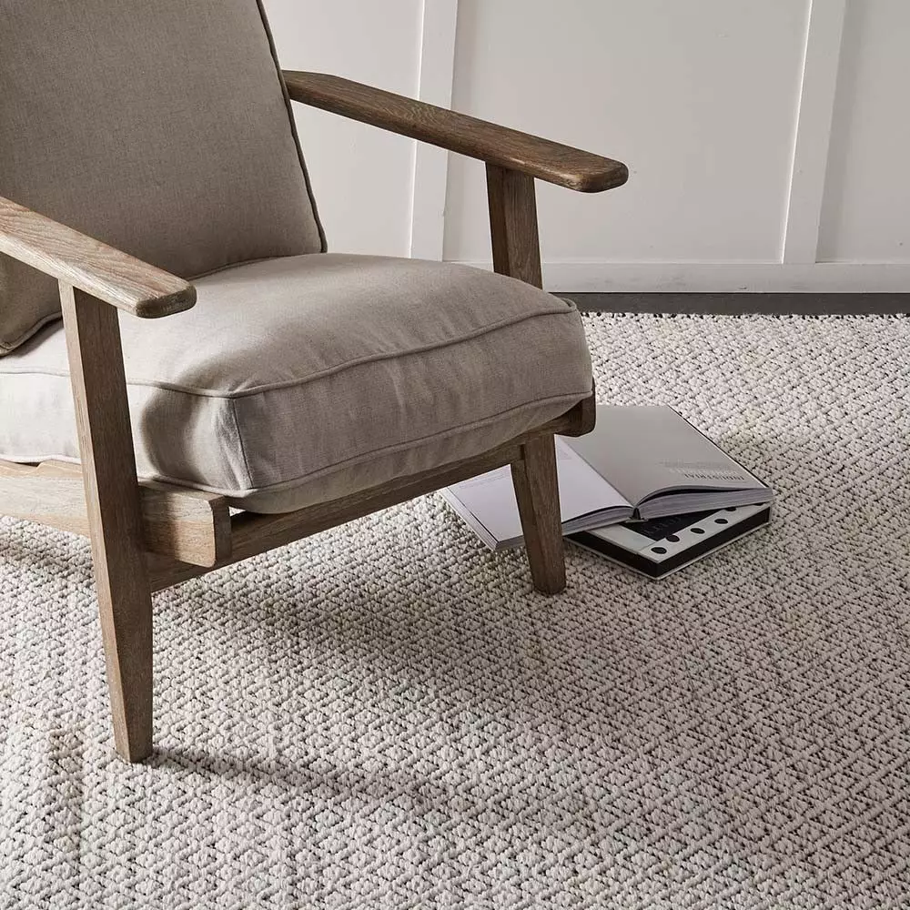 Jivika Rug - Ivory & Black 3 Jivika Rug - Ivory & Black