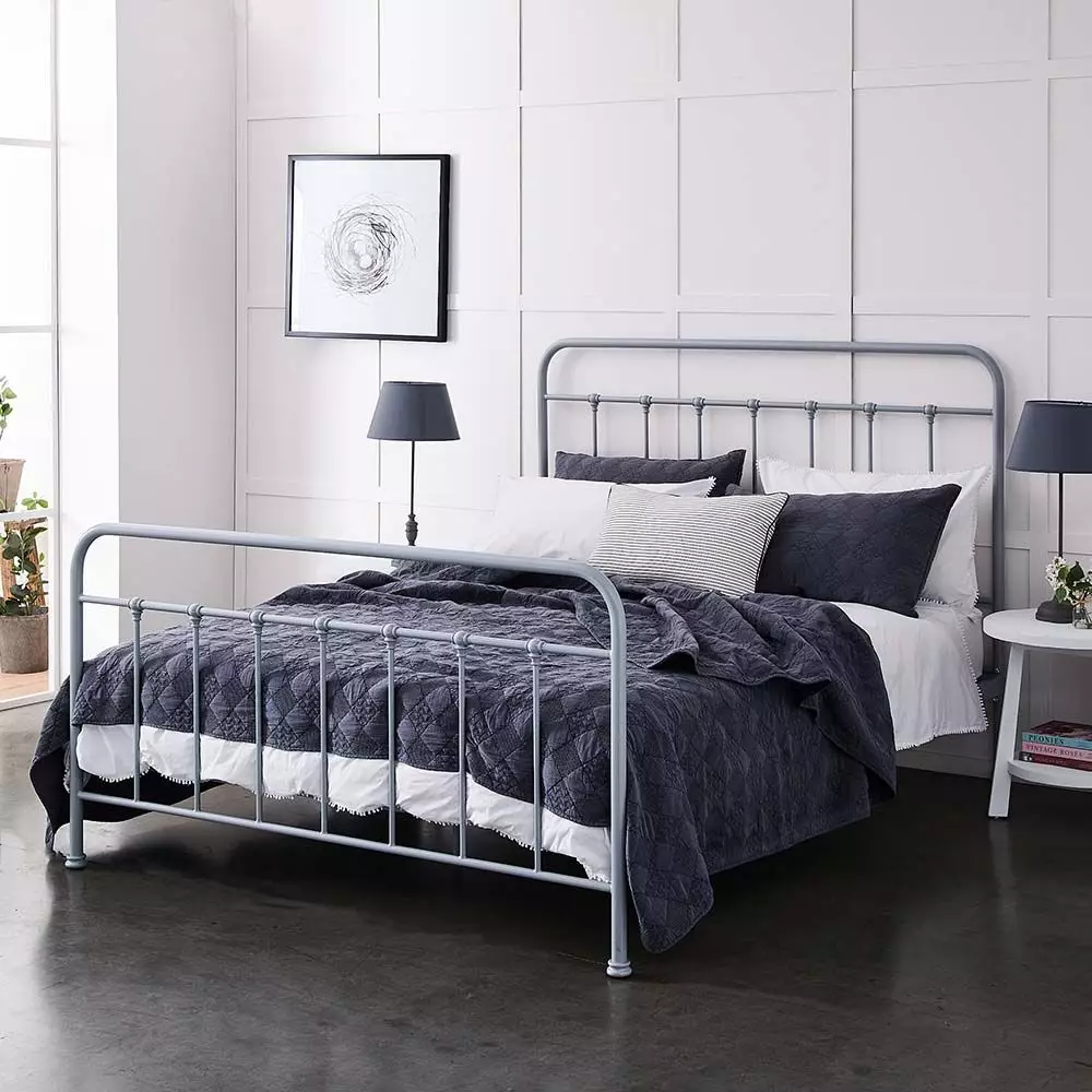 Alexander Queen Bed 4 Alexander Queen Bed - Image 2