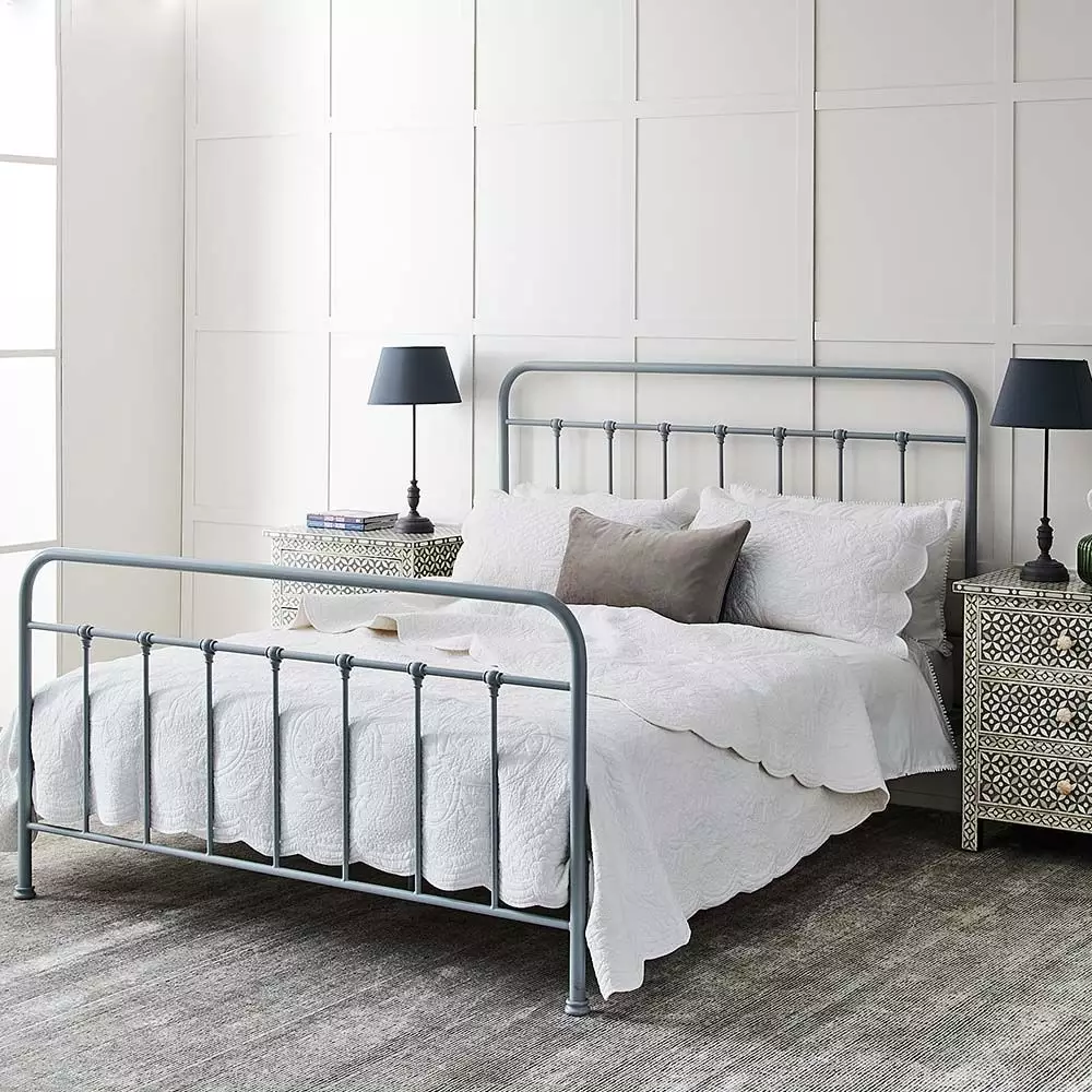 Alexander Queen Bed 6 Alexander Queen Bed - Image 4