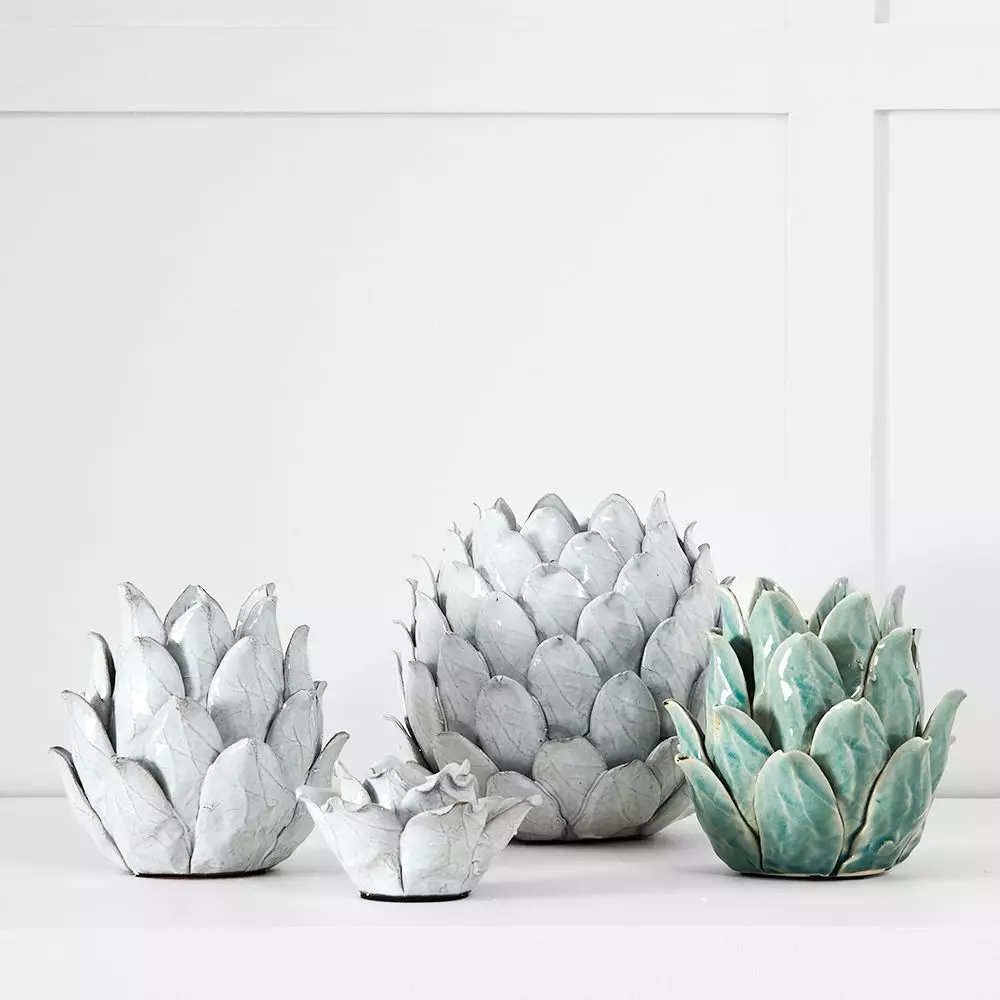 Padma Candleholder L 5 Padma Candleholder L - Image 3