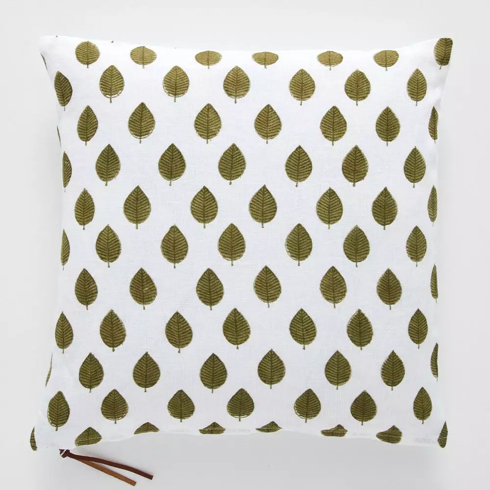 Leaf Cushion 50x50 3 Leaf Cushion 50x50