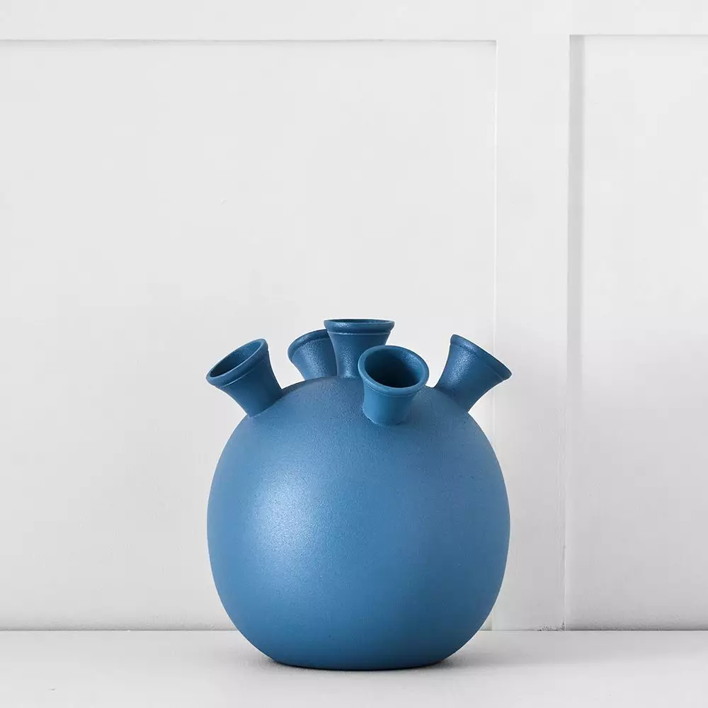 Surrey Atom Decoration 3 Surrey Atom Decoration